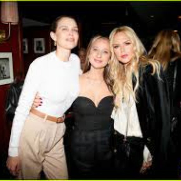 *Rare* Moose Knuckles x Jennifer Meyer hoodie - Picture 8 of 12